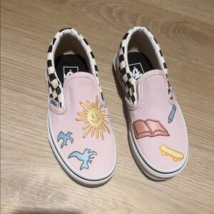 Vans x Skateistan Kids Pink Embroidered Slip-On Sneakers - It’s Her Turn